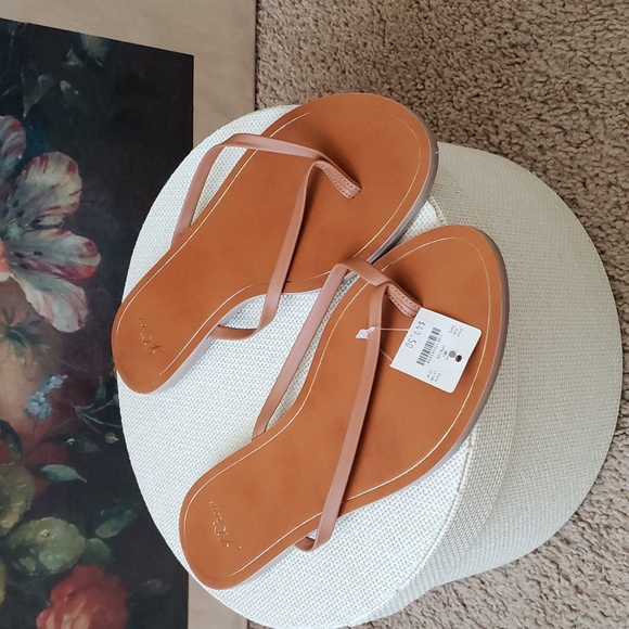 J Crew Slides - Picture 1 of 6